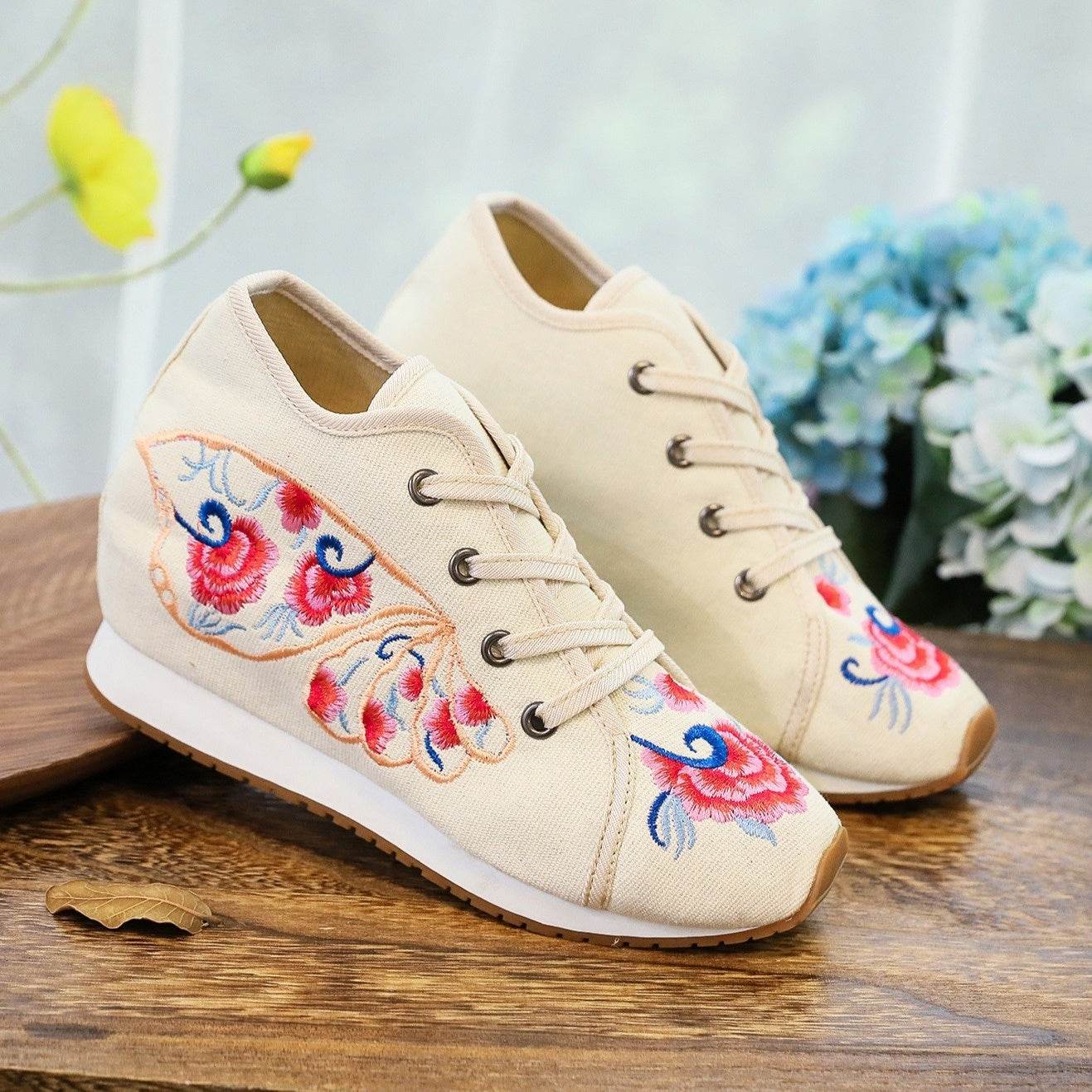 Travel Canvas Embroidered Sneaker Casual Fashion Cloth Shoes Ladies