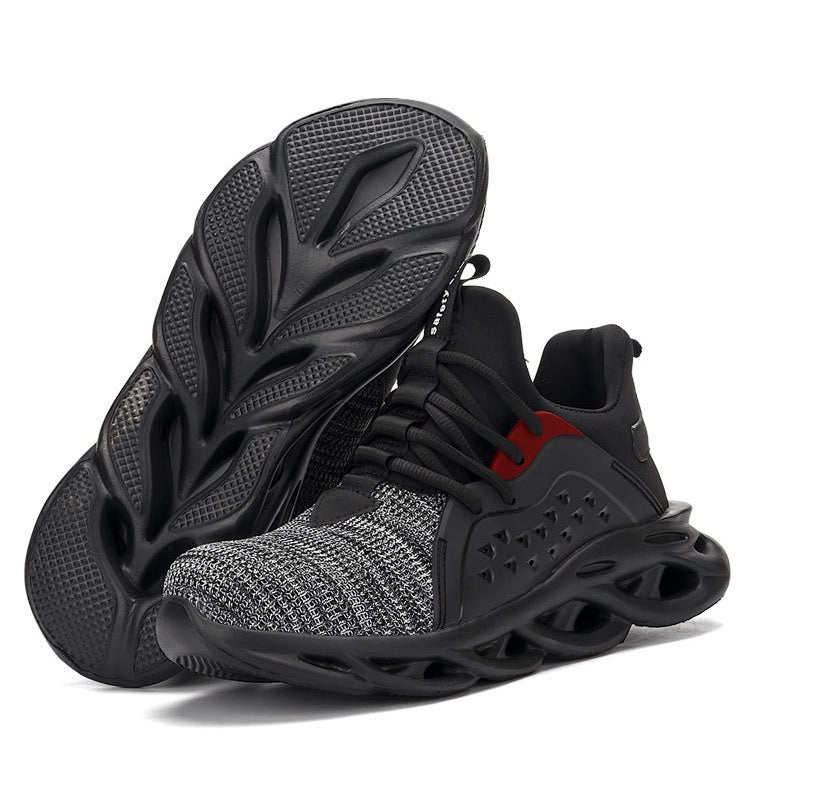 Safety shoes against smashing and piercing Grey