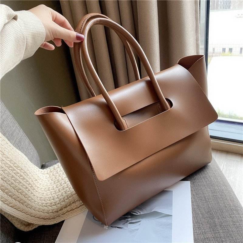 Fashion Women Shoulder Bags Large Capacity Handbags Simple Retro Tote Bags Solid Color Famous Brand High Quality Bags Brown