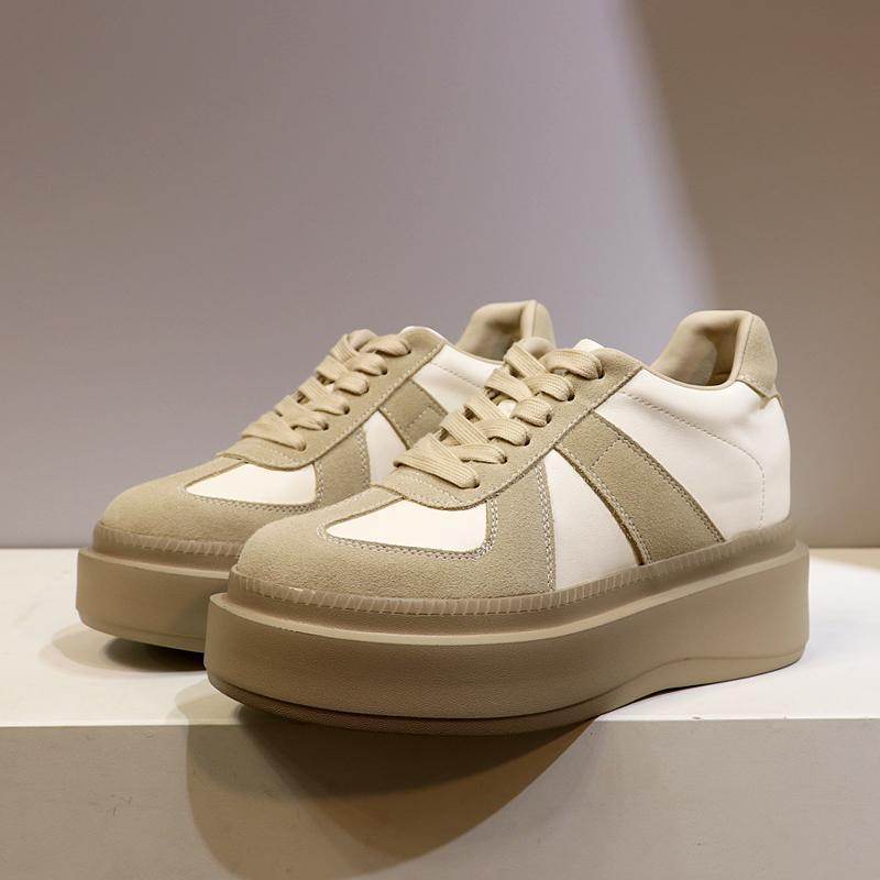 Small Women's Thick-soled Non-slip Sports Shoes Height Increasing Insole