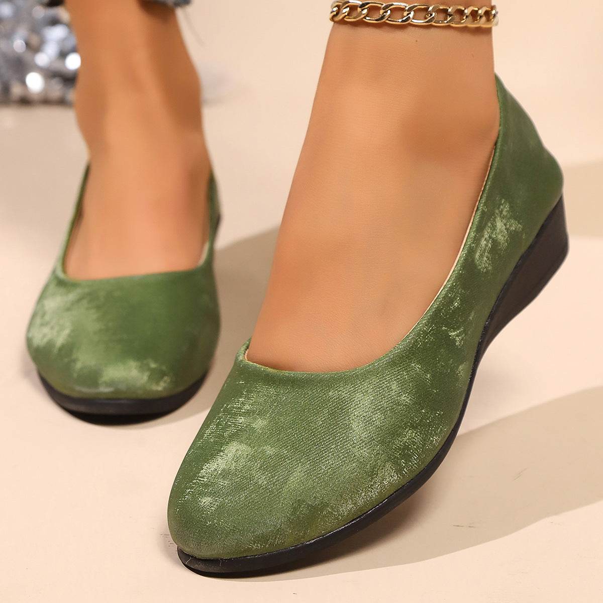Women's Plus Size Shallow Mouth Solid Color Casual Flat Shoes Suede Green