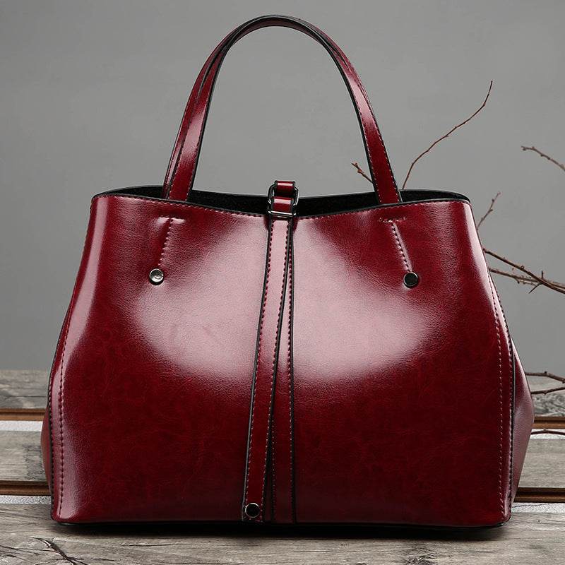 Luxury Retro Women's Hand-carrying Solid Color Simple