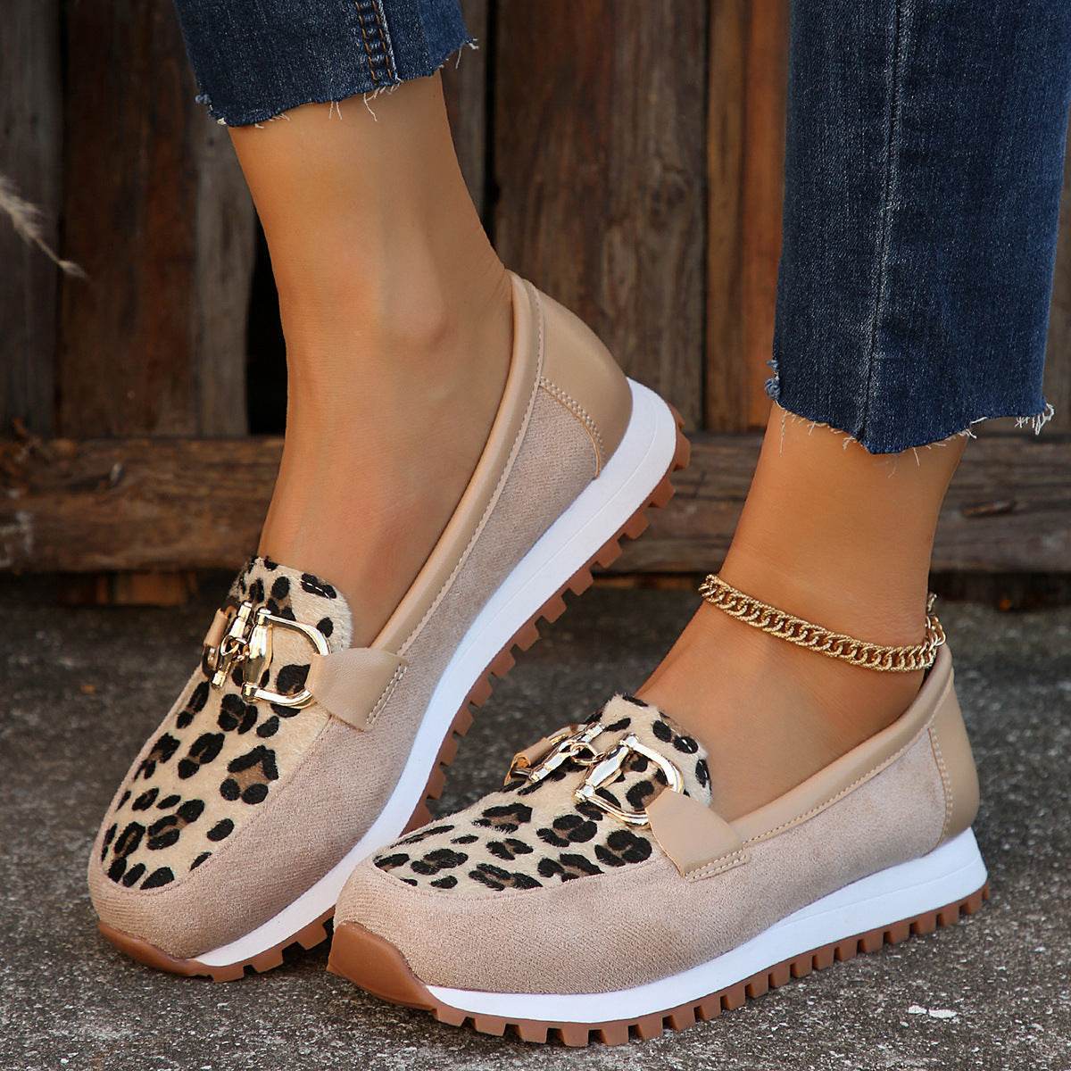 Fashion Women's Summer Metal Buckle Flat Shoes Beige