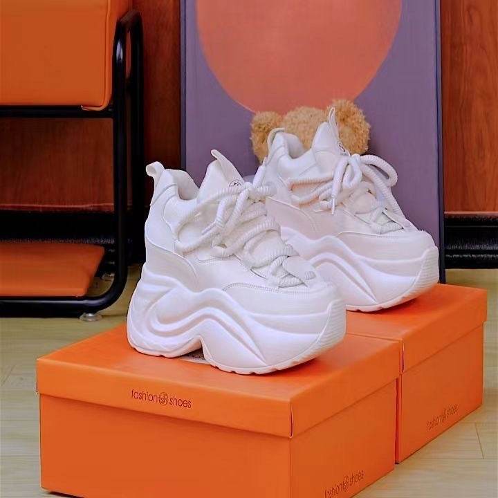 Women's Sports Casual Platform Ins Versatile Shoes