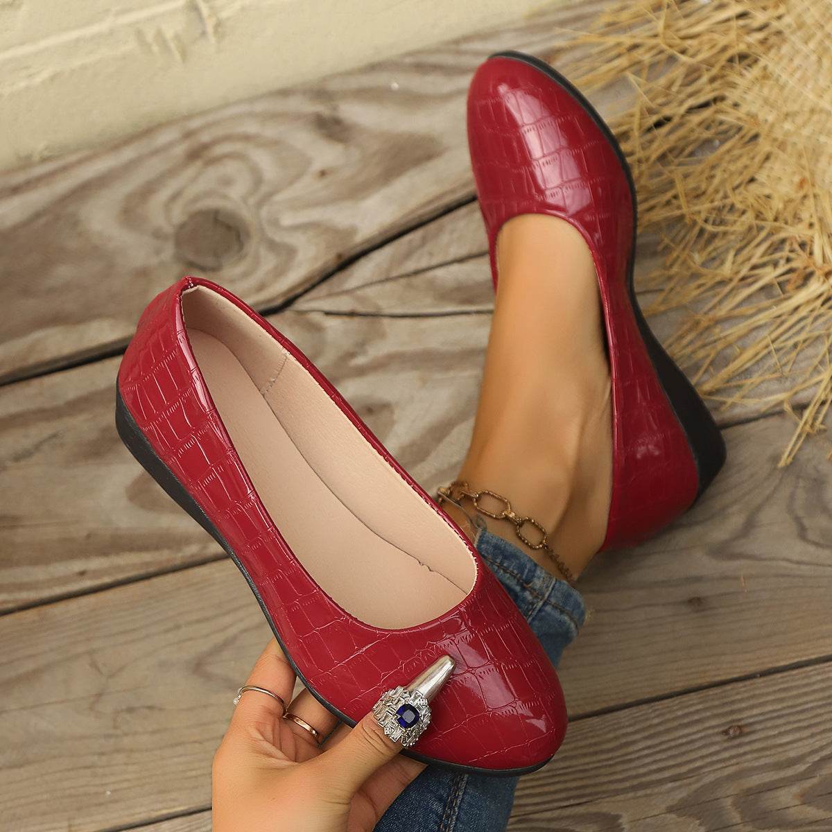 Women's Plus Size Shallow Mouth Solid Color Casual Flat Shoes Wine Red