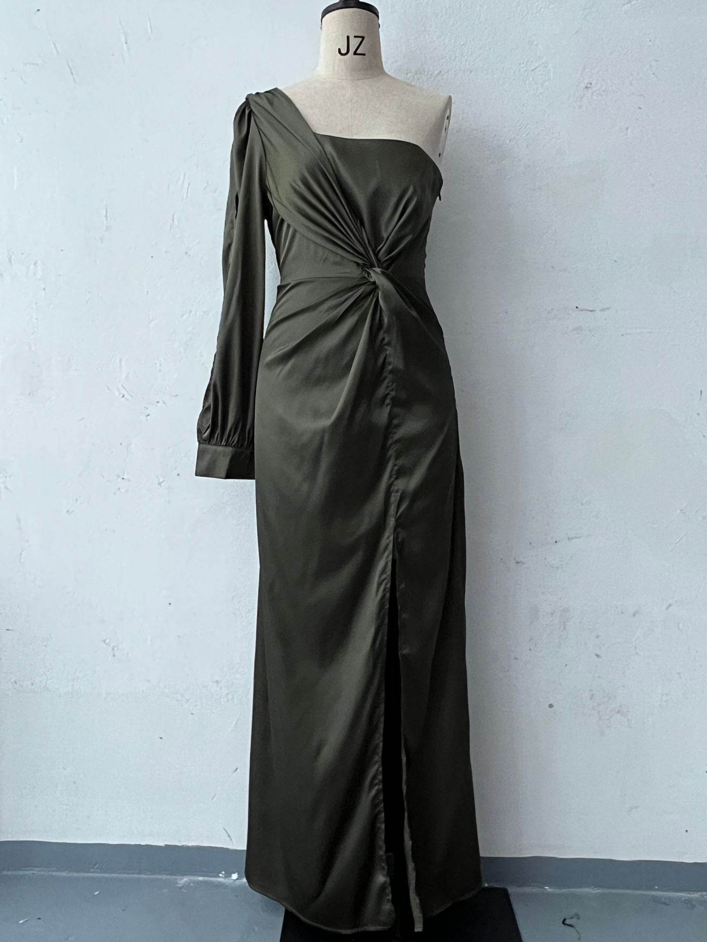 Women's One-shoulder Split Dress Ins Fashion Long-sleeved Slim Long Dresses Party Evening Clothing Olive Green