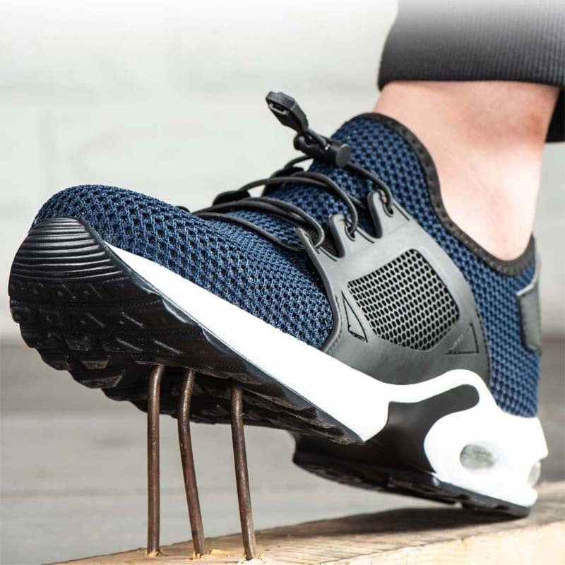 Four Seasons Fly Weaving Breathable Anti-static Safety Shoes