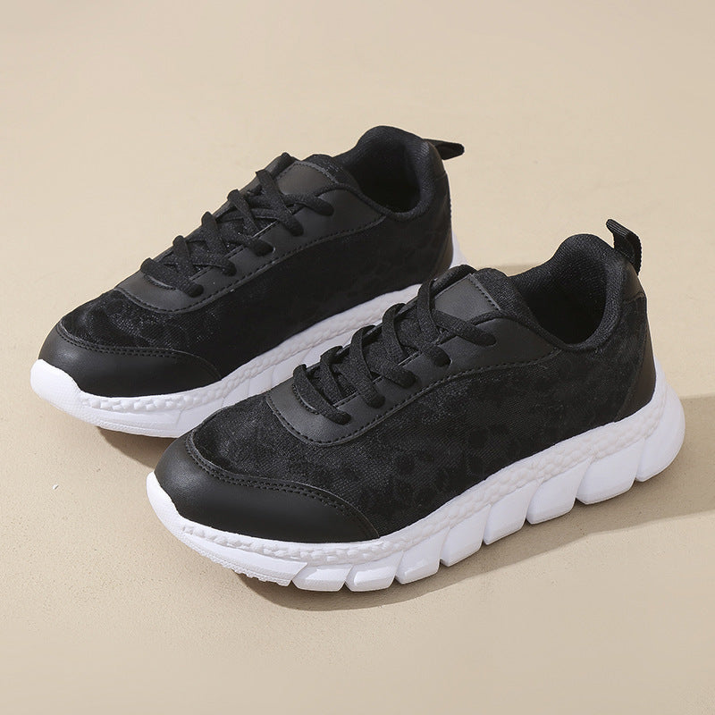Lightweight Breathable Casual Running Sneakers Black And White