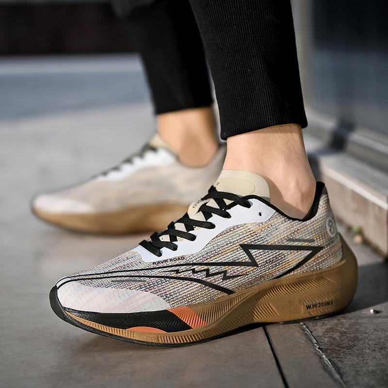 Summer New Men's Breathable Shock-absorbing Sneaker