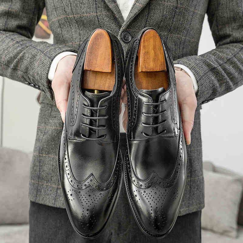 Brogue Men's Leather Pointed Handmade Leather Shoes Blue