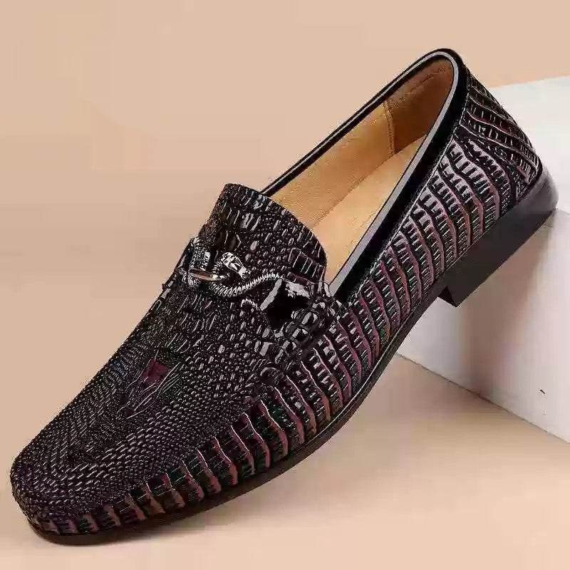 Slip-on Snake Pattern Embossed Leather Flat Driving Casual Leather Shoes