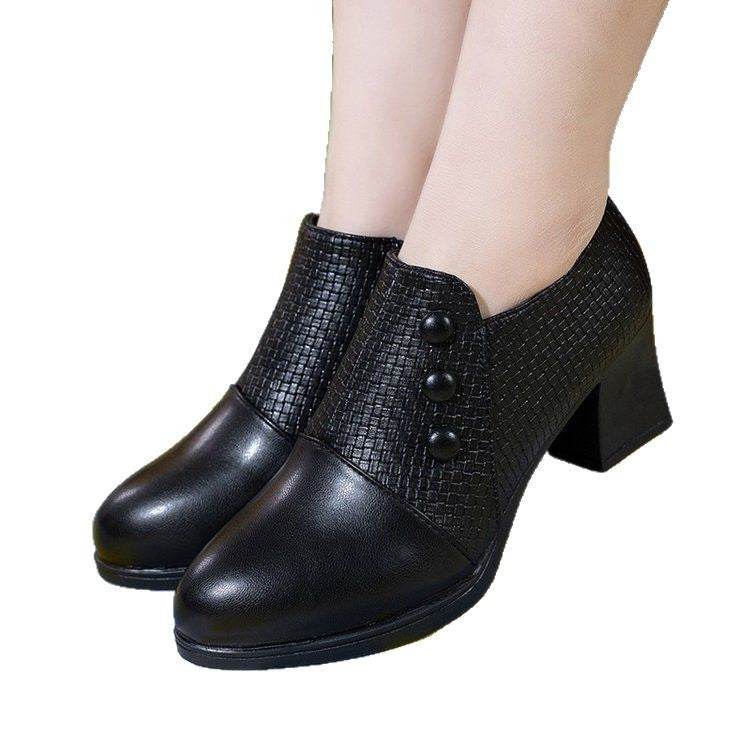 Middle-aged And Elderly Mom Shoes Women's Spring New Korean Fashion
